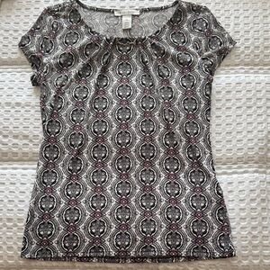 White House Black Market Black and White Patterned Short Sleeve Top